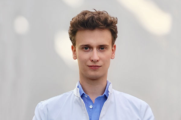 Dr. med. dent. Jan Wildenhof | MKG Olching